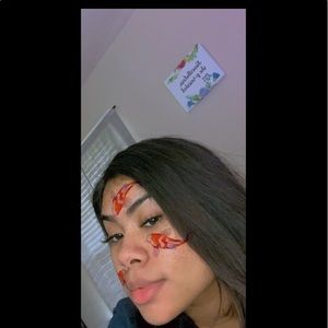 Meet your Posher, Joyclin